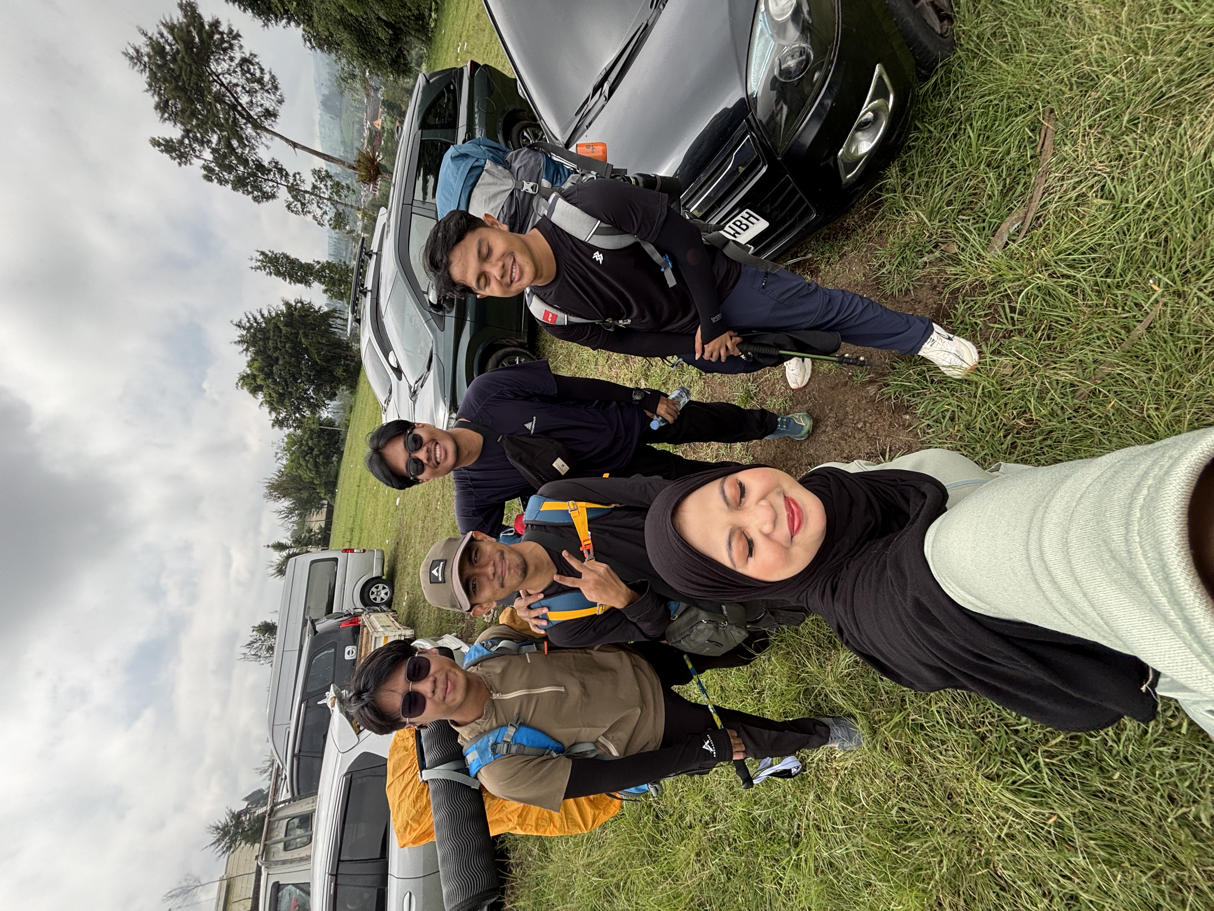 Parkiran Basecamp Kledung